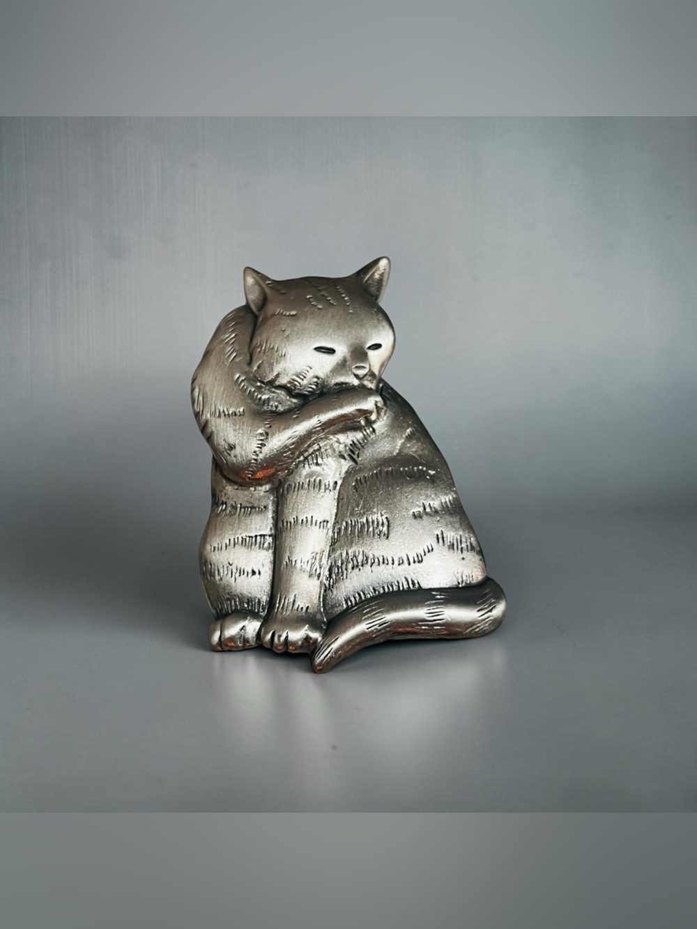Vintage JJ Jonette Pewter “Cat Grooming” Brooch – Signed